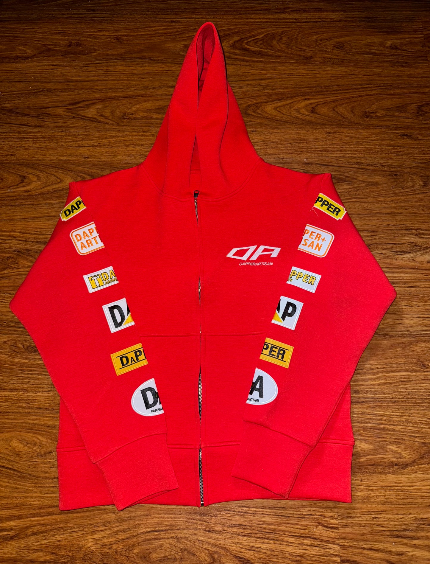 Red ˈdapər ˈärdəzn Cropped Hoodie